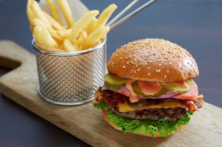 🍔 Sea day cravings? Mast Grill has you covered. ☀️
Whether you're taking a break from the pool or grabbing a quick bite between activities, Mast Grill serves up casual favorites that hit the spot. Fresh off the grill, full of flavor, and paired with ocean views, it's the perfect way to fuel your day at sea.
Because sometimes the best meals are the simplest ones.
✉️ Contact me today to book your Celebrity Cruises getaway.
👇 What's your must-have poolside bite: burgers, hot dogs, or fries?
#bookcelebritycruises #nothingcomesclose #celebritycruises