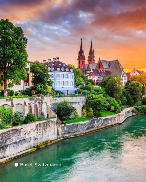 Experience the best of the Alps and the Mediterranean on a Switzerland and Italy rail vacation. 🚆

Journey from the snow-covered peaks of the Swiss mountains to the famous cities and coastlines of Italy all in one trip. ☀️

Connect with our travel agency and enjoy flexible routes, handpicked hotels, and expert planning with Railbookers. #TravelBetter #TravelAdvisor